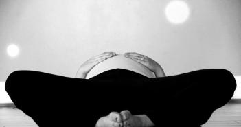 Hogyan lehet felgyorsítani a szülés folyamatát: a nyaki tágulás szakaszai, stimulációs módszerek a különböző szakaszokban